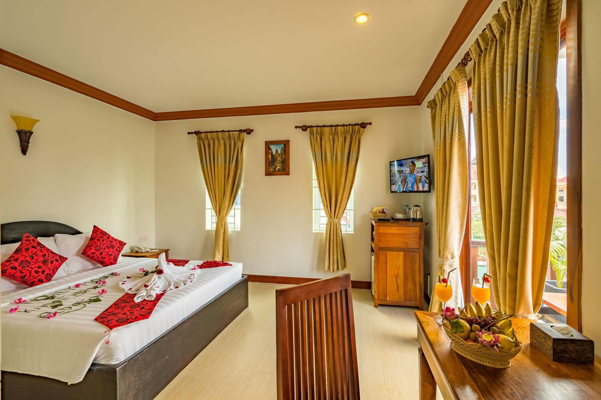 סיאם ריפ Kingfisher Angkor Hotel מראה חיצוני תמונה